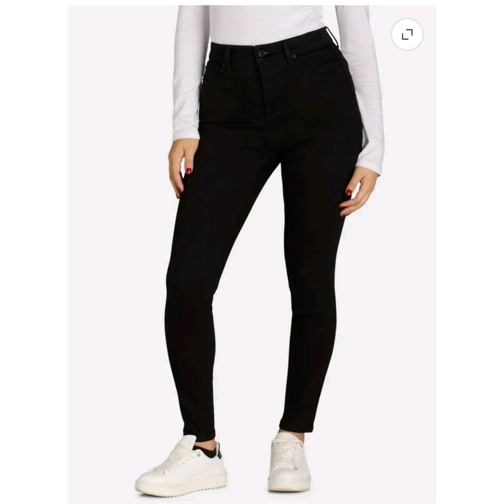 Time and Tru Women's High Rise Skinny Jeans, Inseams Sizes 4 core Denim Black.